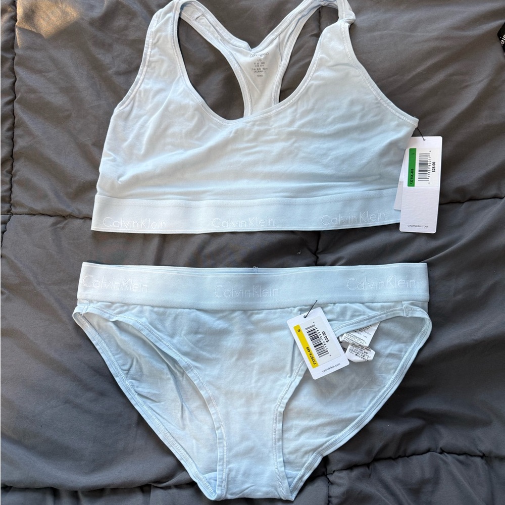 Calvin Klein Light Blue Racerback Bra - Picture 4 of 4